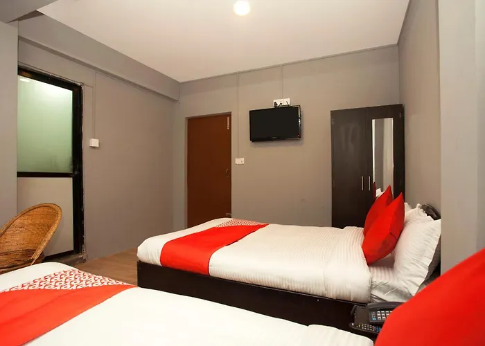 Hotel Oyo 587 Tradition 3*